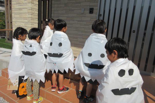 お菓子をくれなきゃいたずらするぞ👻